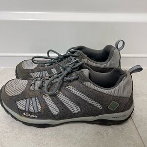 Columbia Women’s Hiking Boots Size 9